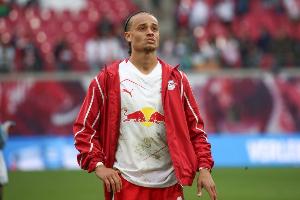 2026世界杯买球-记者：切尔西今日继续与哈维-西蒙斯团队谈判，球员渴望转会