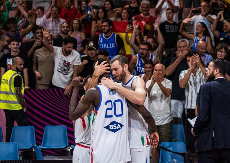 足球直播-一场比一场差！前鹈鹕独行侠内线在意大利队的表现令人非常失望？