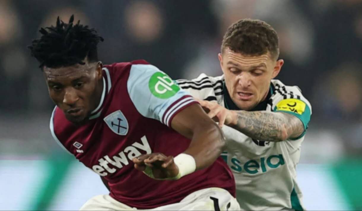 电讯报：热刺有意引进库杜斯，而球员本人对转会持开放态度